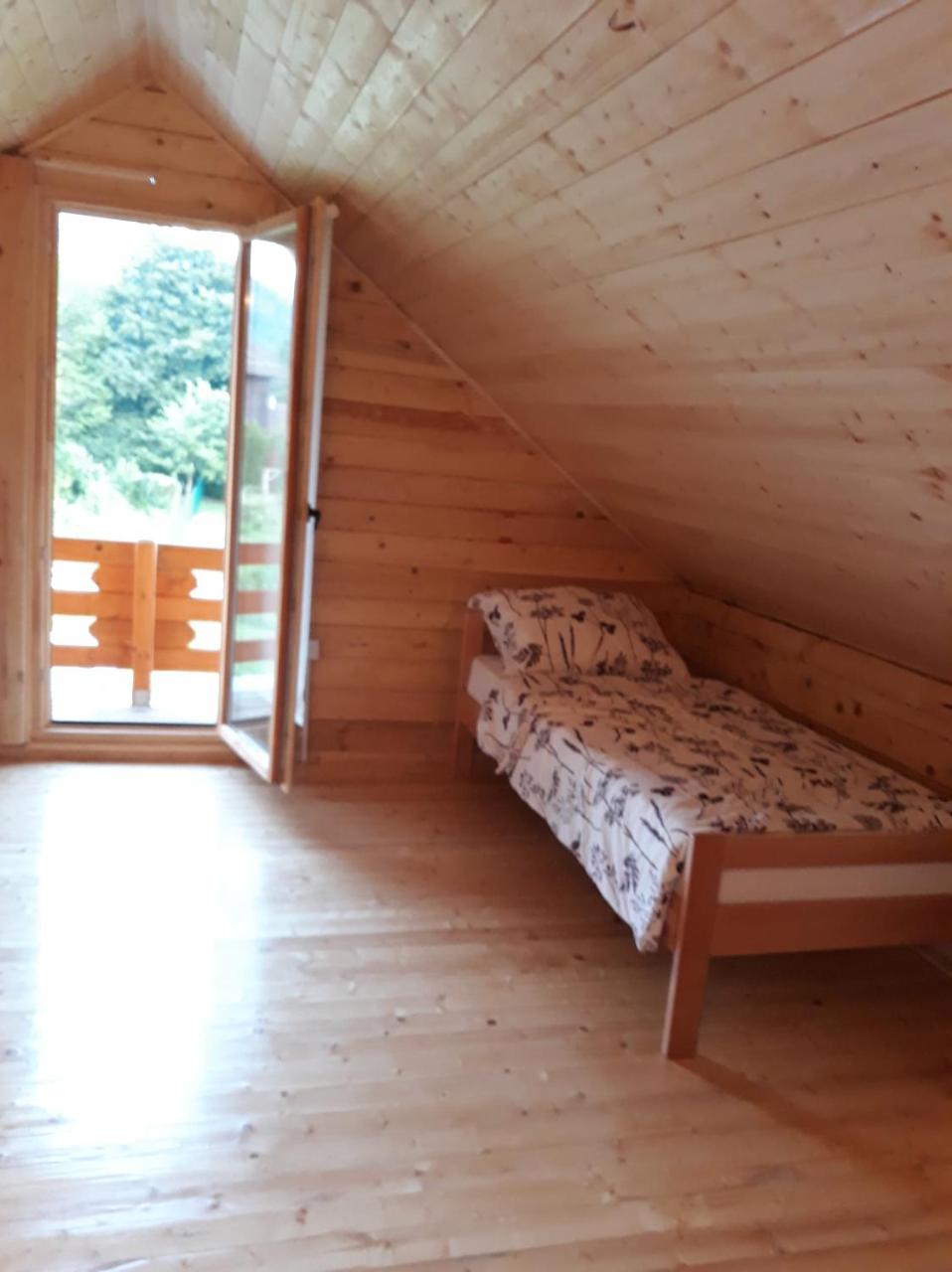 Una Si Villa Lohovo Eksteriør bilde